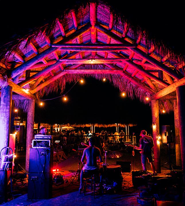 Things To Do Tiki Hut 