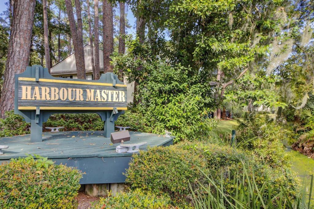 Harbourmaster Vacation Rentals