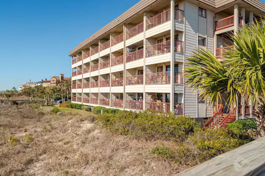 Admirals Row Vacation Rentals