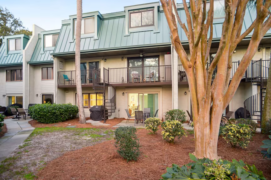 Surf Court Vacation Rentals