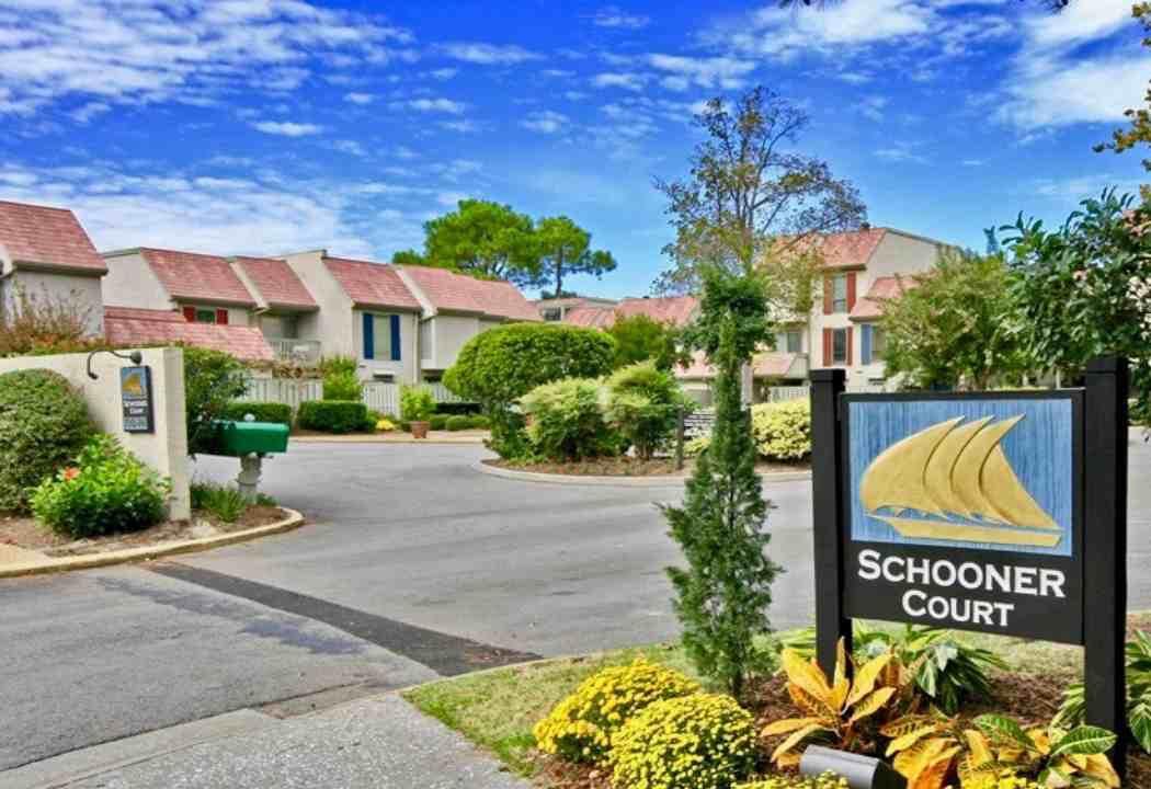 Schooner Court Vacation Rentals